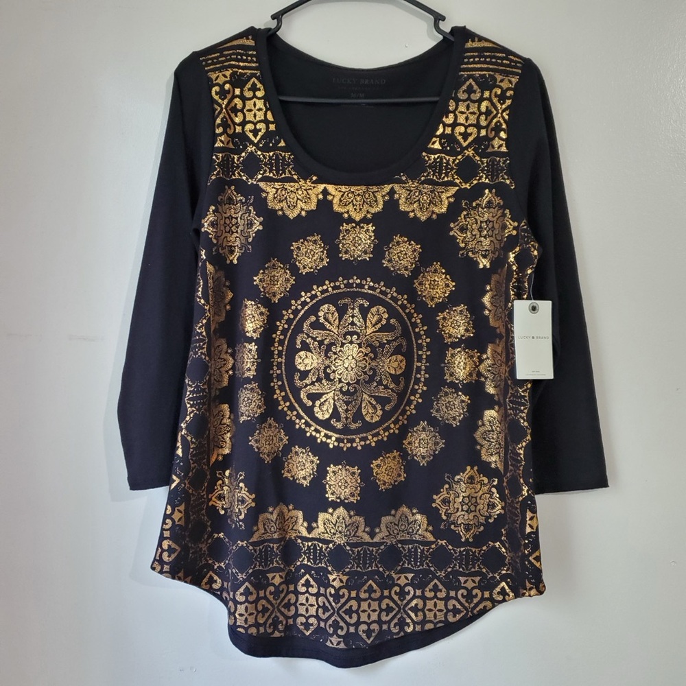 Lucky Brand Black Foil Medallion Tee Boho Chic